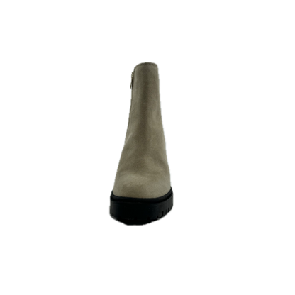 Naomi 03.04 châtain clair