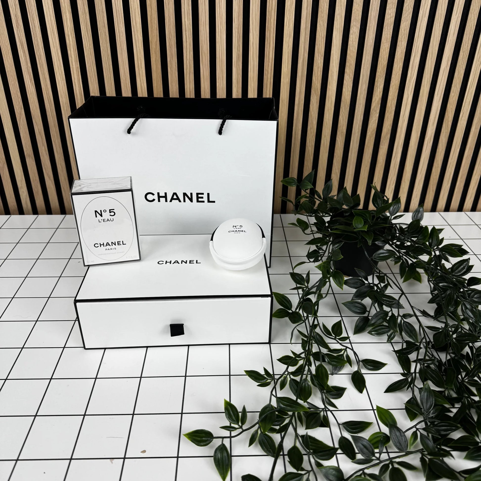 CHANEL N°5 L'Eau edt 50ml Edition Limitée - giftbox