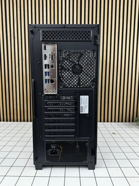 Basic Gaming PC - Ryzen 5 3400G 3,7Ghz - 16GB DDR4, 1GB SSD M.2, Windows 11 Pro, Tower behuizing, 600Watt 80+ voeding, MBA A52M mATX