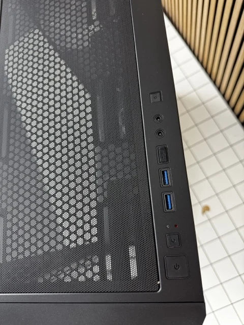 Basic Gaming PC - Ryzen 5 3400G 3,7Ghz - 16GB DDR4, 1GB SSD M.2, Windows 11 Pro, Tower behuizing, 600Watt 80+ voeding, MBA A52M mATX