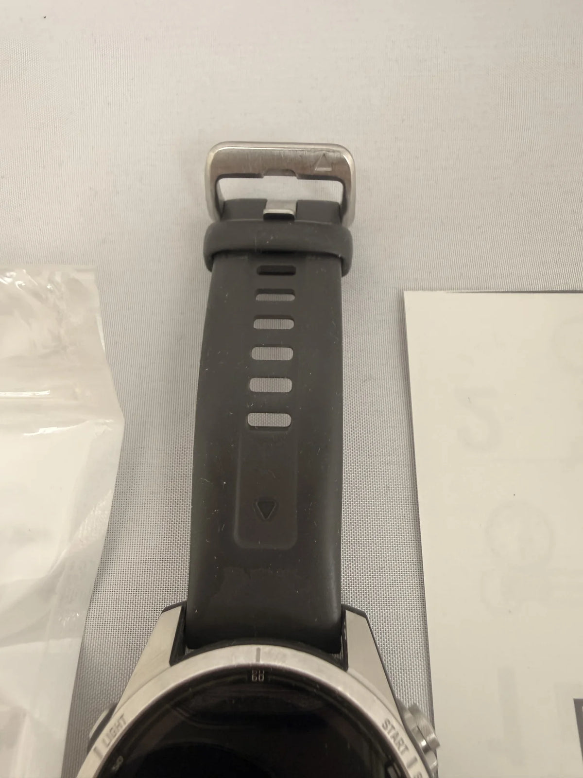 Fenix 7s Pro Solar - Smartwatch - Sporthorloge - Zon oplaadbaar - Tot wel 14 dagen Batterij - 42mm - Zilverkleurig