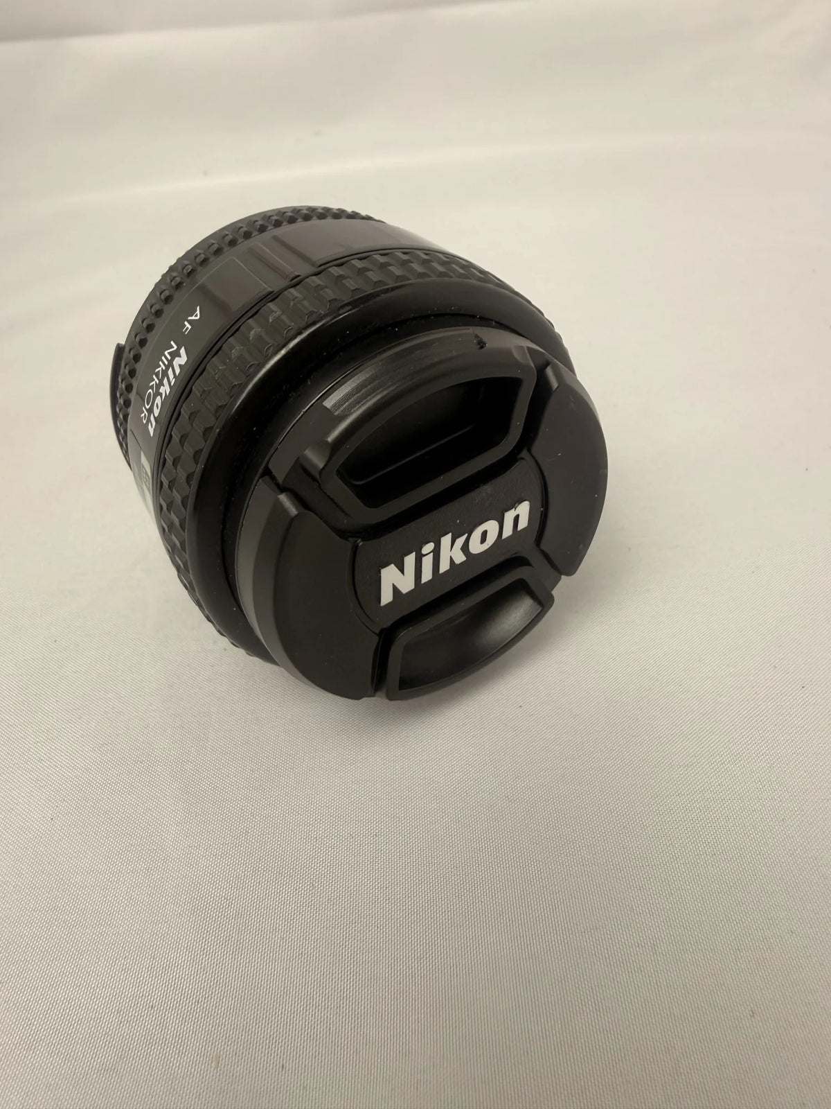 lens AF Nikkor 24mm f/2.8D
