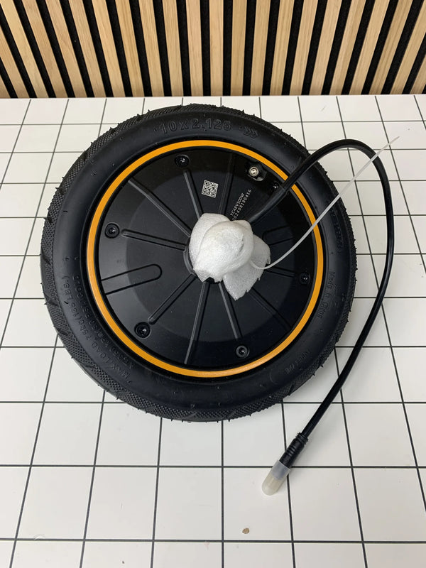 Wielnaafmotor 48V 500W + 10 inch buitenband