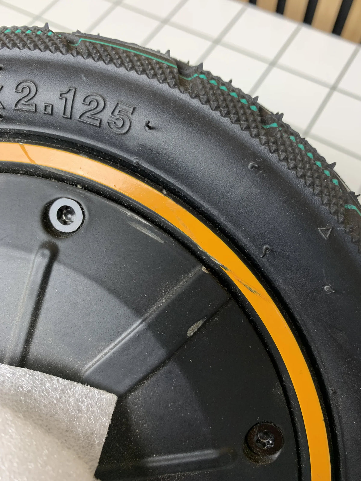 Wielnaafmotor 48V 500W + 10 inch buitenband