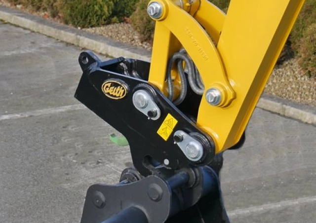 Attache rapide Geith pour pelle Kubota KX71