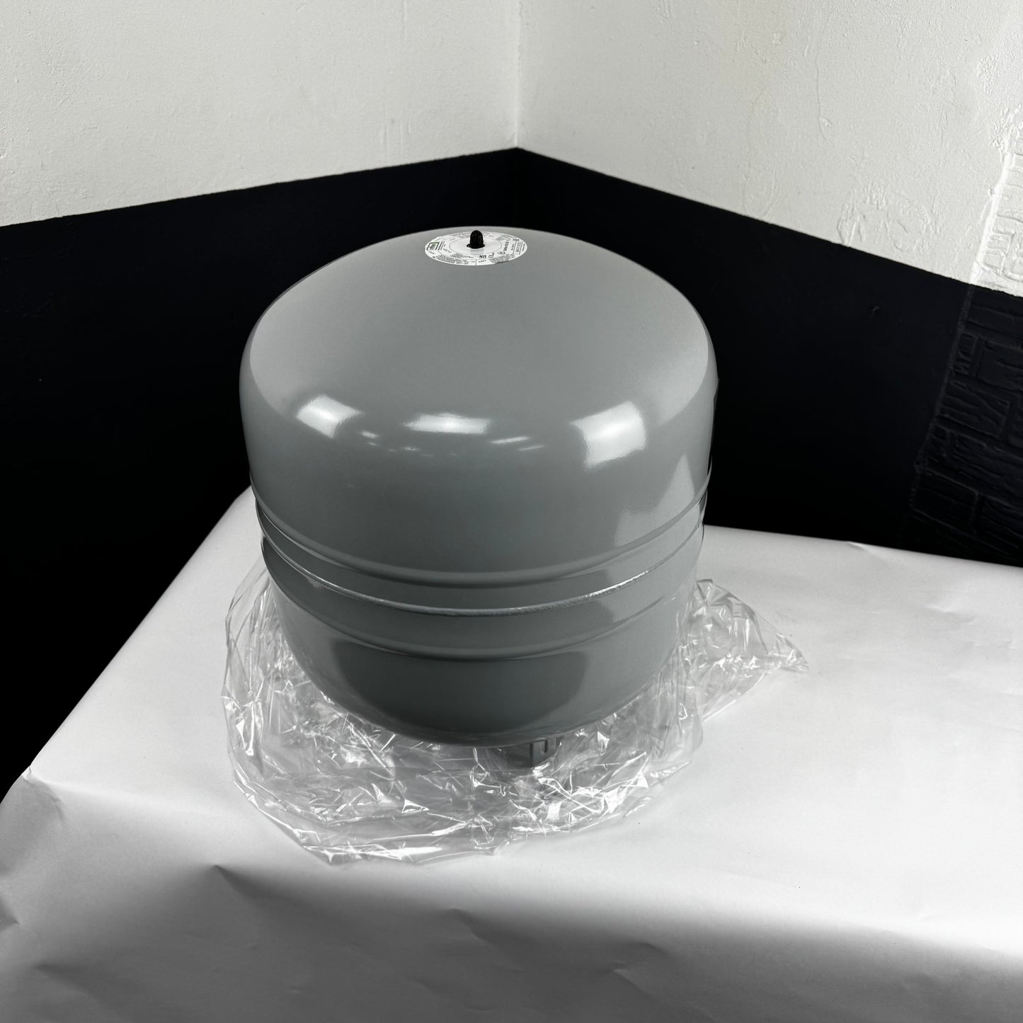 Vase d'expansion à membrane réflexe N50/1.0 8209310