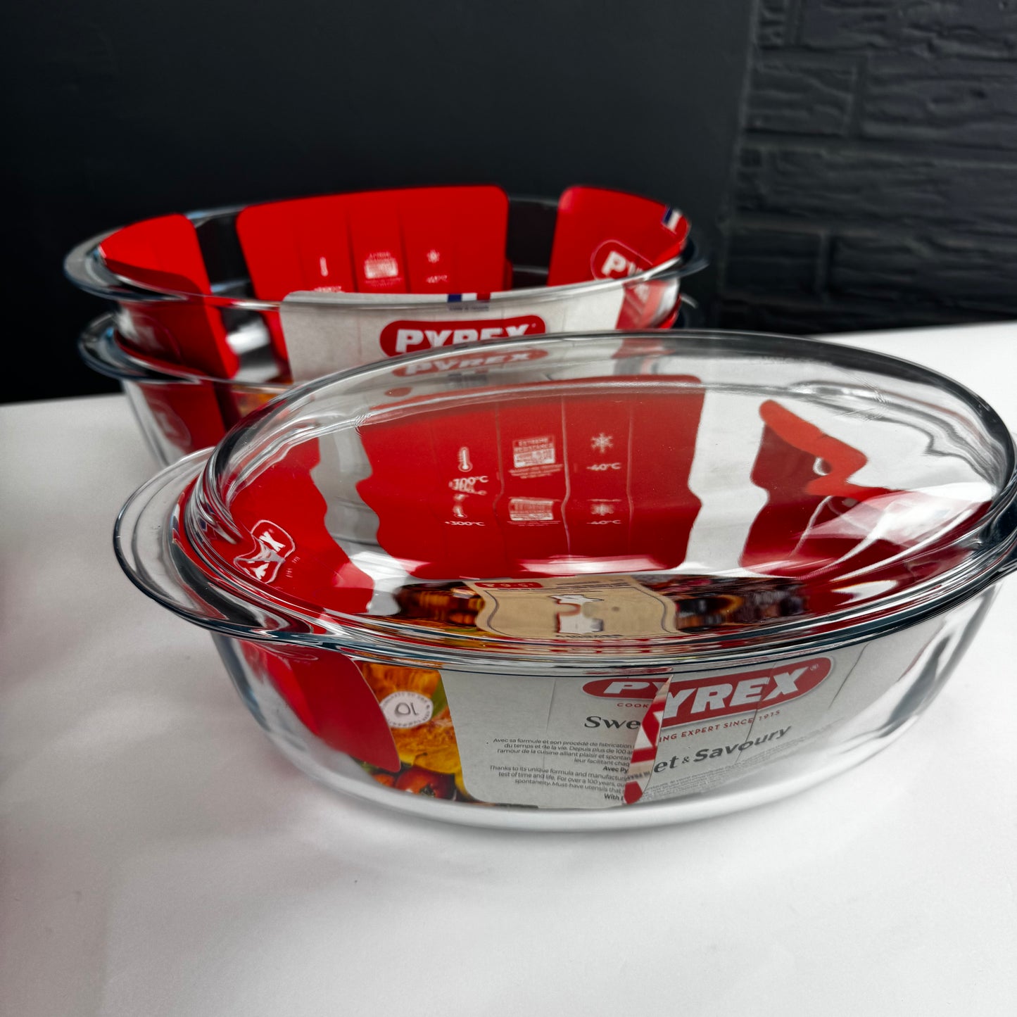 Lot de plats Pyrex pour four : 28 x 20 cm (2,5 l) et 33 x 20 cm (4,1 l) + couvercle