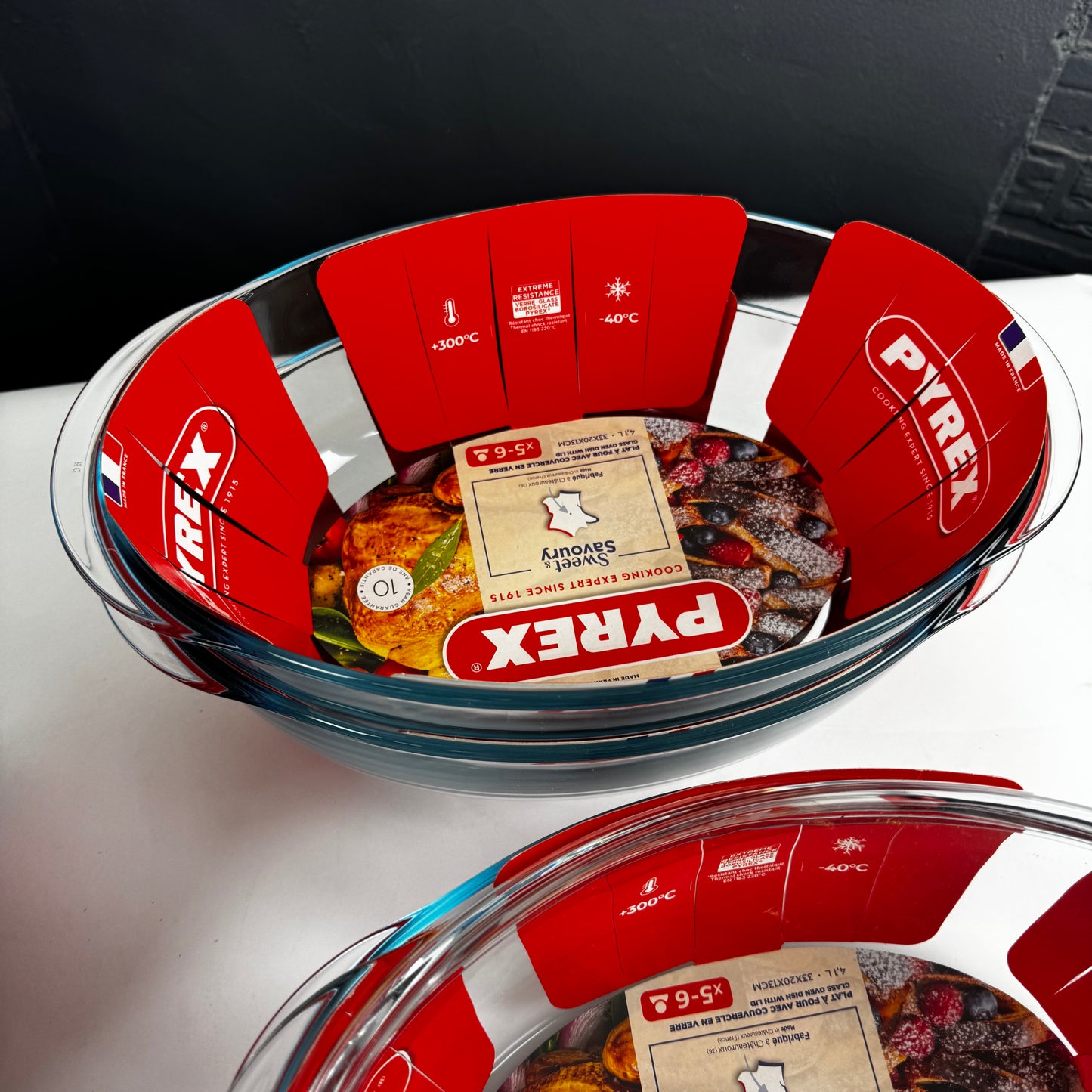 Lot de plats Pyrex pour four : 28 x 20 cm (2,5 l) et 33 x 20 cm (4,1 l) + couvercle