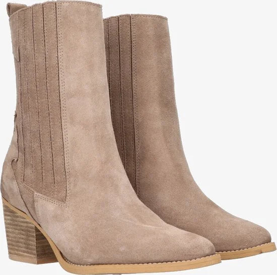 Tango | Ella square 9-e taupe suede western ankle boot - natural heel/sole | Maat: 38