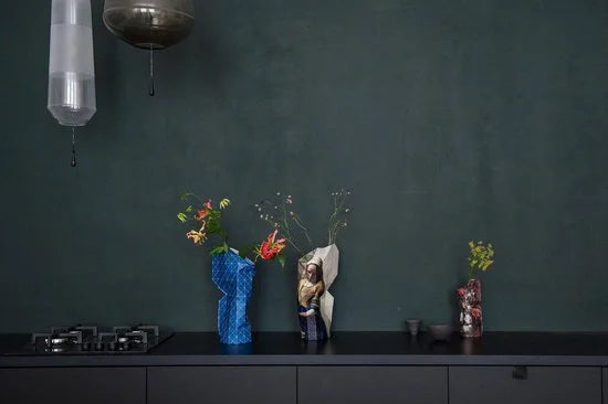Tiny Miracles - Duurzame Design Vaas - Paper Vase Cover - Vermeer - Girl with a Pearl Earring - Large