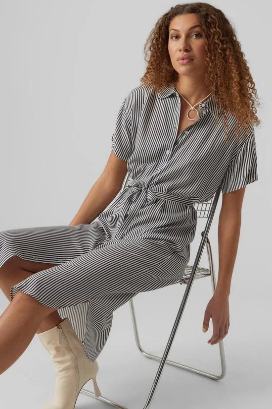 VERO MODA - VMBUMPY SS CALF SHIRT DRESS WVN GA NOOS - Dames - Maxi jurken